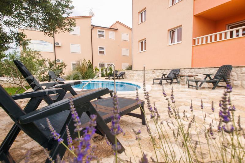 Apartment Villa Melita 1 (Okrug Gornji)